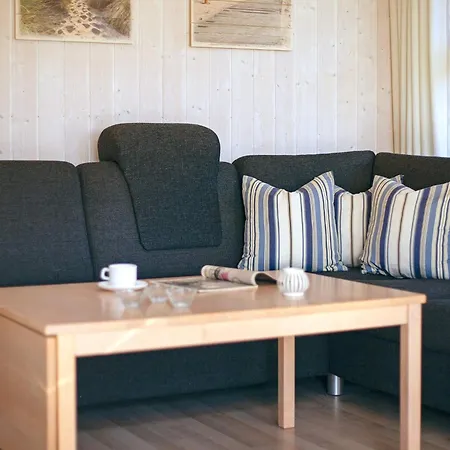 6 Person In 度假居 格洛米茨